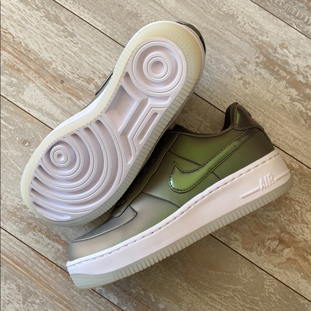 NWT Nike Air Force 1 Upster LX - Picture 10 of 10